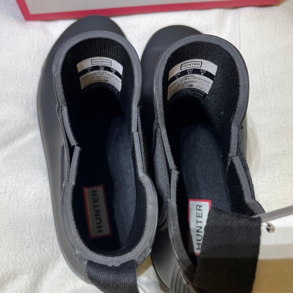 NEW w/ BOX - Size 8: Hunter Women's Original Chelsea Rain Boot, Black - Picture 11 of 13